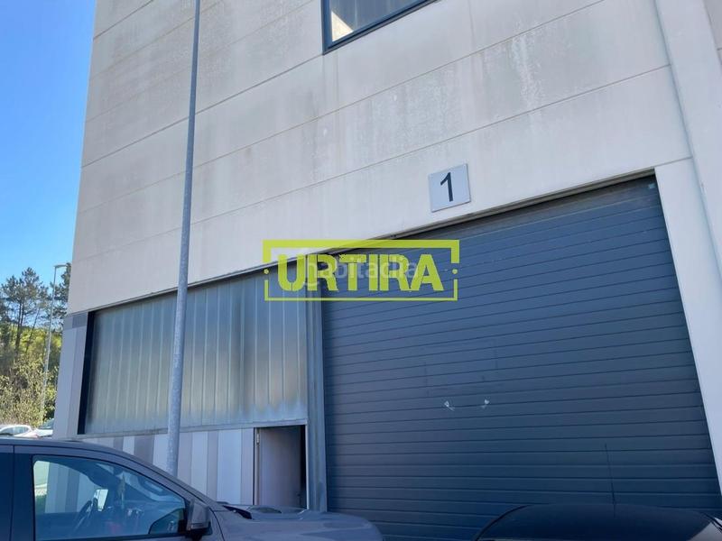 Foto 2b56897f-7c2f-433a-8931-bb3097565160. Rent industrial building in aienas kalea 1 in Martutene Donostia - San Sebastián