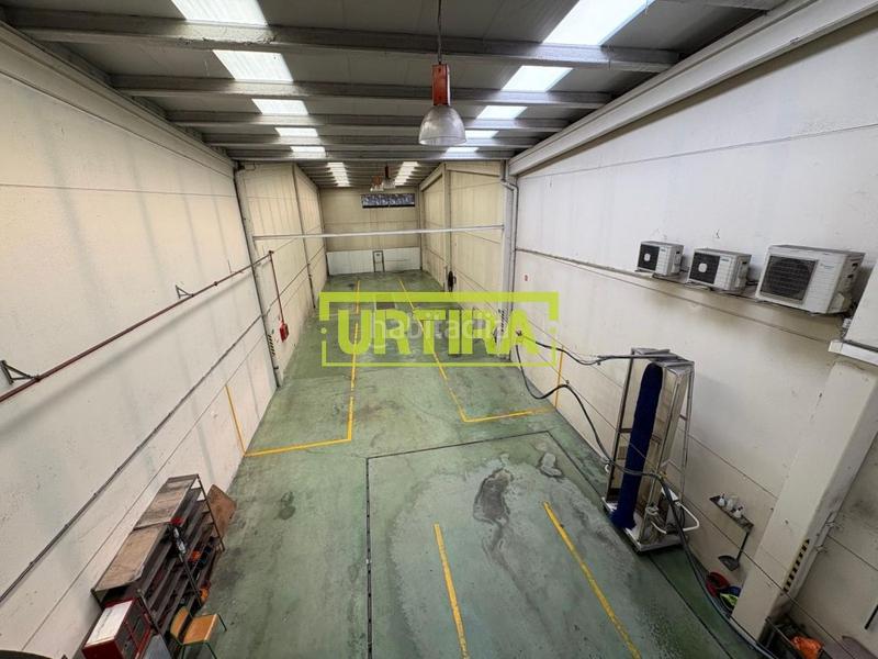 Foto 4d1ff9a2-5ff2-4e59-911a-92231d889207. Miete fabrikhalle in errekalde bailara 1 in Lezo