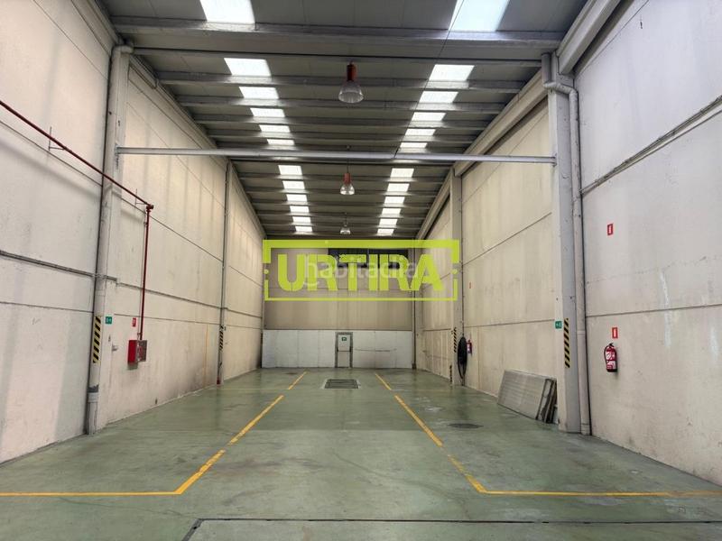 Foto a4b59d0d-6bca-4371-b02a-587a54cf5892. Miete fabrikhalle in errekalde bailara 1 in Lezo