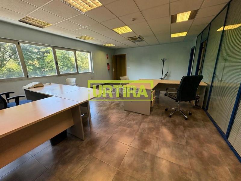 Foto e379ab77-fd23-4d56-8910-d714112c75e0. Miete fabrikhalle in errekalde bailara 1 in Lezo