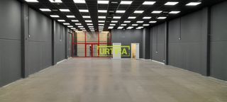 Affitto Capannone industriale in Amarotz auzoa 25. Alquiler nave comercial  industrial en primera línea  315 m  pol