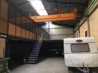 Lloguer Nau industrial a Caracter argixao auzoa 10. Alquiler de nave en zumarraga de 375 m2 con grúa puente de 3,2 t