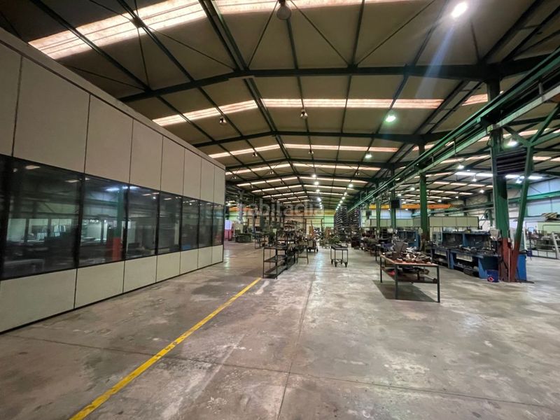 Foto af8be2d1-d45d-49f4-b353-bd4a5d8bb7df. Location bâtiment à usage industriel dans itziar bidea 38 dans Deba