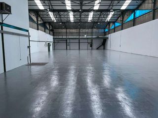 Rent Industrial building in Elizmendi auzoa 53. Alquiler de nave en asteasu de 1.040m2 con oficinas.