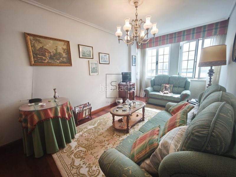 Foto 3ffc8754-60fd-48d1-b77f-16ce480b17ab. Pis amb aparcament a Centro Ferrol