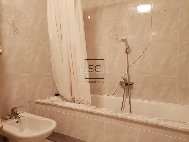 Foto 88b31213-09ed-4f45-bc3e-1afe77d96927. Pis amb aparcament a Centro Ferrol