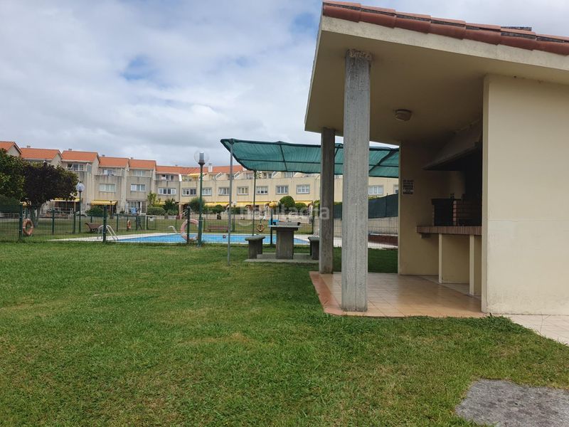 Foto 3837733d-486a-4ecb-bd7a-1771ade46713. Xalet amb aparcament piscina a Miño