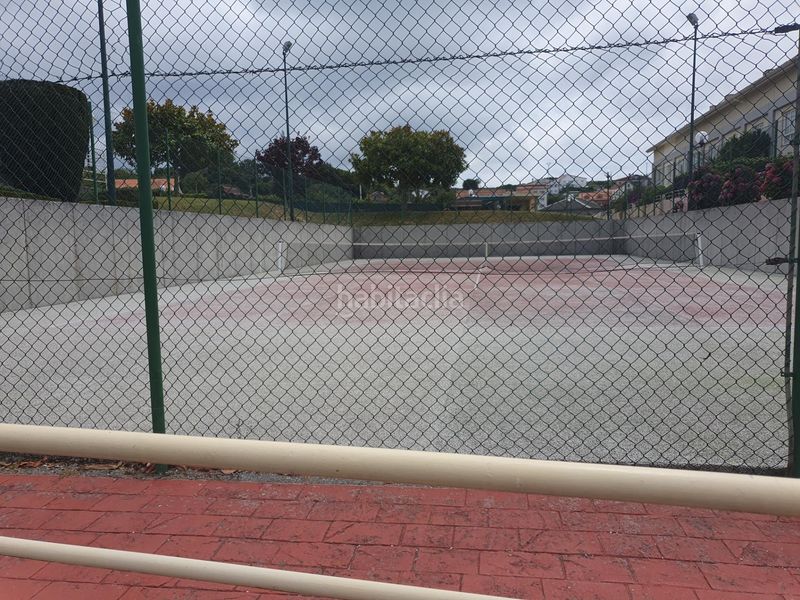 Foto 3bc8cc25-742b-439e-9254-d6d13fe94b06. Xalet amb aparcament piscina a Miño