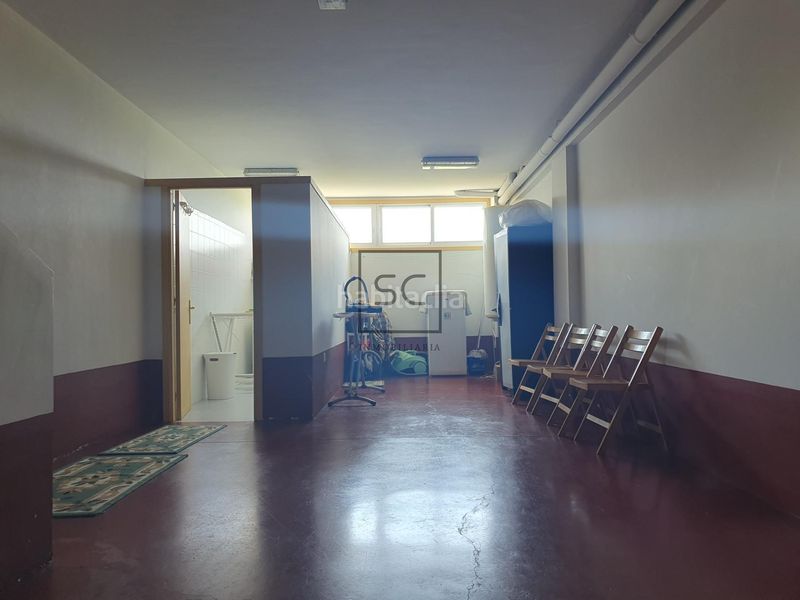 Foto a9e3e94f-a8ea-4f7c-94eb-0efe0bb6013c. Xalet amb aparcament piscina a Miño