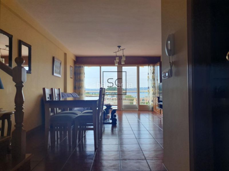 Foto cb2654e7-4b02-4262-a932-c91627b1e19e. Xalet amb aparcament piscina a Miño