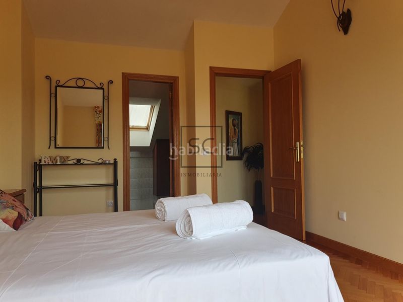 Foto d8d22bea-70a5-42f6-ad35-ba655a9a5895. Xalet amb aparcament piscina a Miño