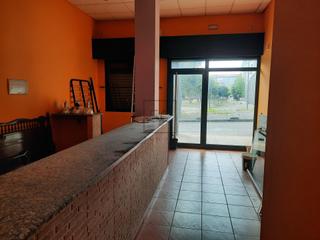 Local Comercial en Caranza