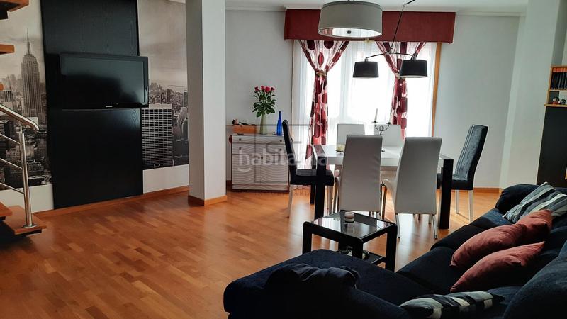 Foto d6a215a2-1ebc-4edf-beac-52008fef7a0c. Dúplex amb calefacció aparcament a O Feal - Xubia Narón