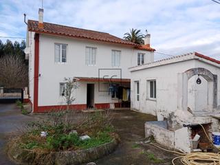 Casa a Valdoviño. Casa con bodegas y nave en sequeirovaldoviño