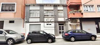 Casa a A Gándara. Adosado con parcela en alto do castiñeiro, narón