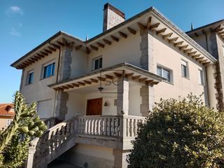 Etagenwohnung  Pedridas. Vivienda con finca en breamopontedeume