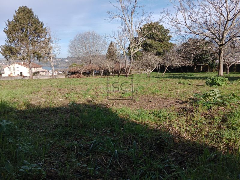 Foto 2f87badc-7ebe-44ce-b7b8-932e24c330ad. Terreno residencial finca edificable en campolongo, en Pontedeume