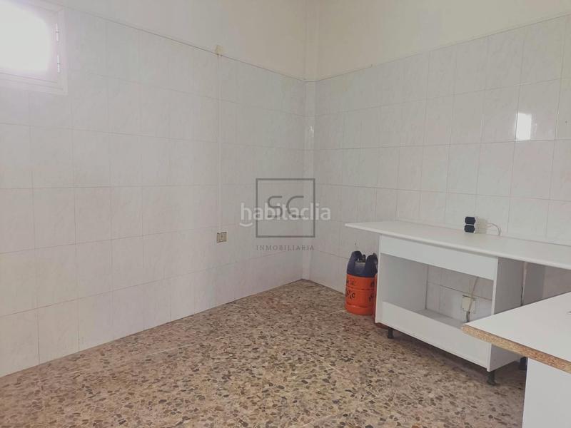 Foto 73214a80-7718-4794-b0fc-d0c4809a5525. Alquiler local comercial  en A Gándara, en Narón