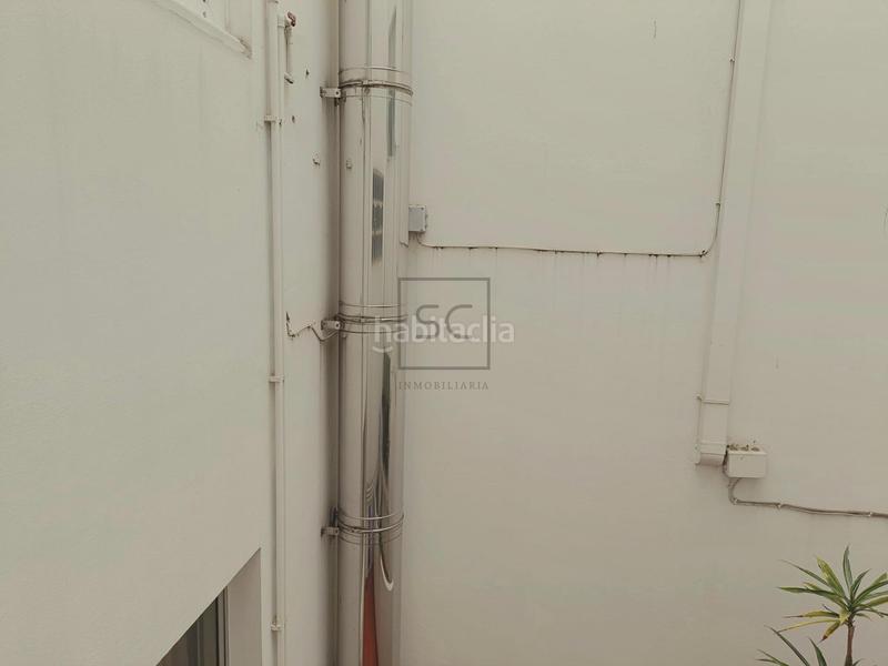 Foto 187edf18-defd-496f-b7d1-8685c419ba98. Location local commercial dans A Gándara Narón