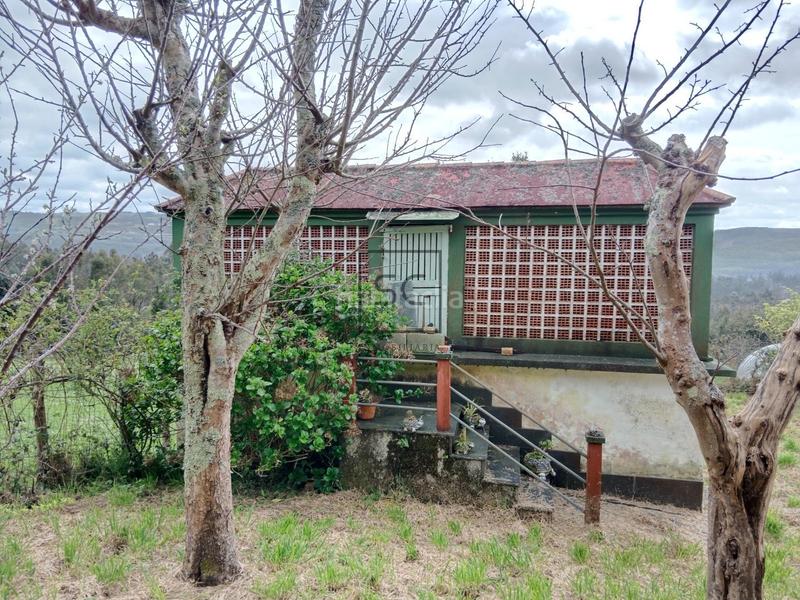 Foto 44117a3a-ef04-467f-9a23-9ff11c430411. Casa  con finca y garaje en Moeche