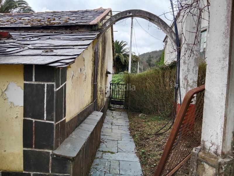 Foto 6a625fcb-1950-4cb7-bca2-700c7756a405. Casa  con finca y garaje en Moeche