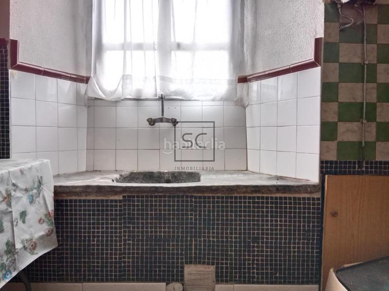 Foto 9c84759f-02b9-4e13-bab3-f54e8bcd5abe. Casa  con finca y garaje en Moeche