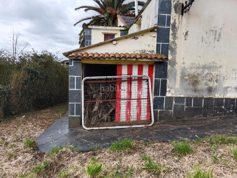 Foto b290acc1-9680-4224-9fcc-f708dc959076. Casa  con finca y garaje en Moeche