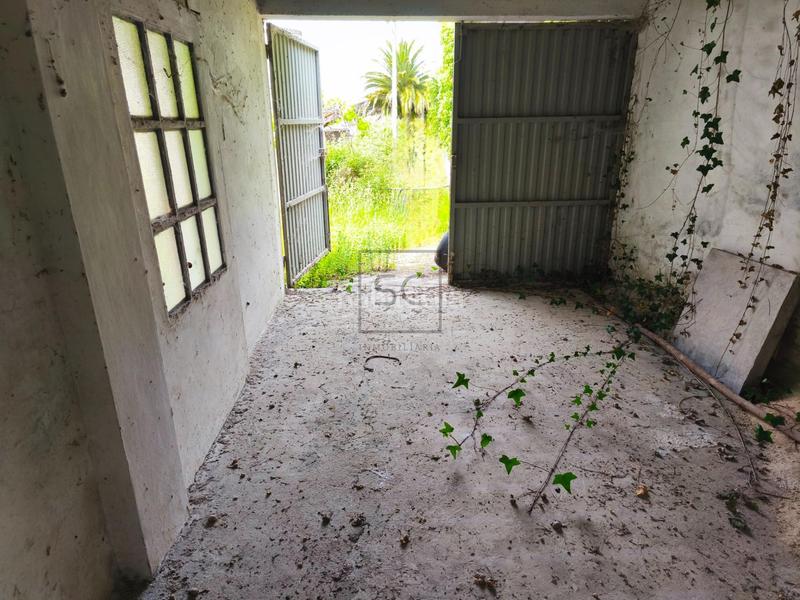 Foto d45615e4-807c-4623-a7a1-b49133ee6923. Casa  con finca y garaje en Moeche