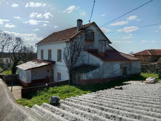 Maison à Fene. Casa con finca y bodega en magalofesfene