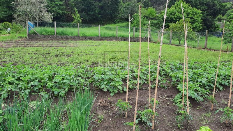 Foto 77cb4e42-ad5b-437c-a444-4b62465da12f. Casa amb aparcament a Área Rural Ferrol