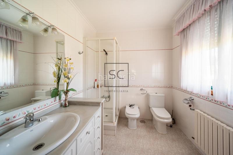 Foto 4f797194-6788-4270-bea4-a3f878c141f7. Chalet mit heizung parking in Área Rural Ferrol