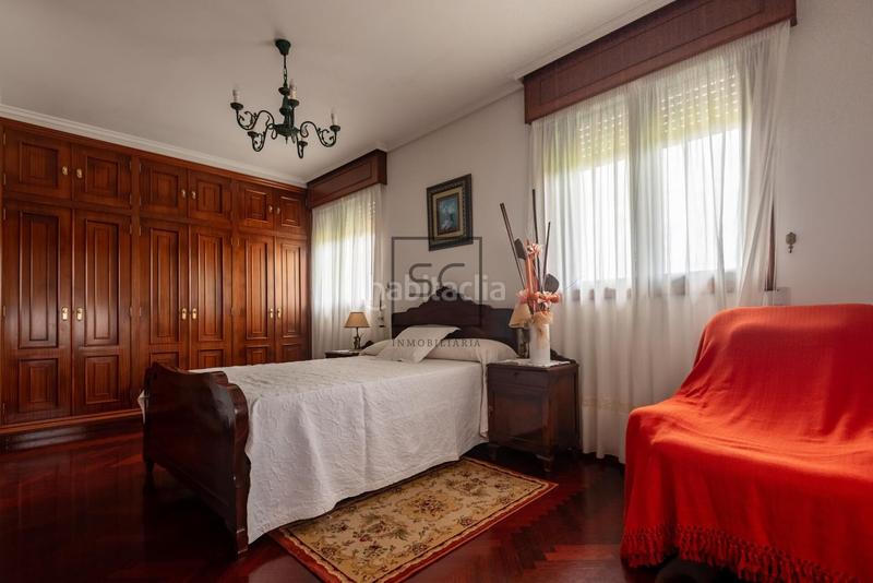 Foto 511f4989-032c-44c1-80d5-c559b3c44db0. Chalet mit heizung parking in Área Rural Ferrol