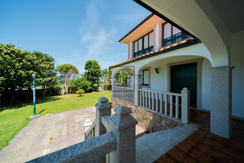 Foto dcf0c770-445e-4c28-9208-d2d4bbceeccd. Chalet mit heizung parking in Área Rural Ferrol