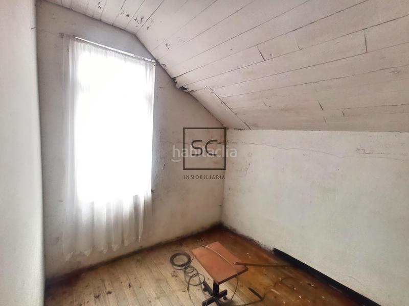 Foto 15b988f8-913a-42d4-bae5-13bee6cdb648. Casa con parcheggio in Sedes - Pedroso - Doso Narón