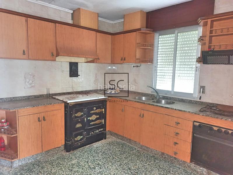 Foto d88019b7-852e-4047-8a88-471101e153a0. Casa con parcheggio in Sedes - Pedroso - Doso Narón