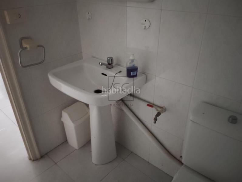 Foto a7f522e7-929d-435b-bc45-413f973e92c1. Lloguer oficina a A Malata - Catabois - Ciudad Jardín Ferrol