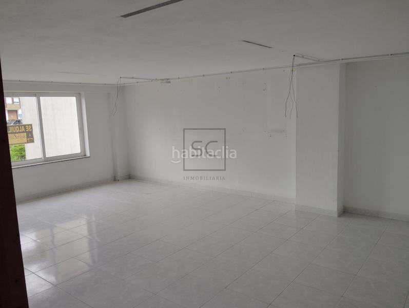 Foto 599124fa-55d7-48ac-afc1-e55cc7f6a282. Location bureau dans A Malata - Catabois - Ciudad Jardín Ferrol