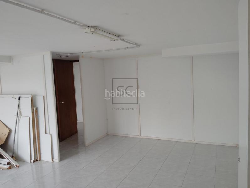 Foto 638e62b5-eb49-4acb-a9c2-7a80fa64f304. Location bureau dans A Malata - Catabois - Ciudad Jardín Ferrol