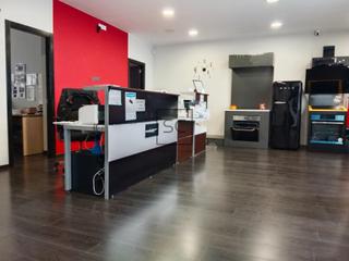 Business premise in Piñeiros - Freixeiro