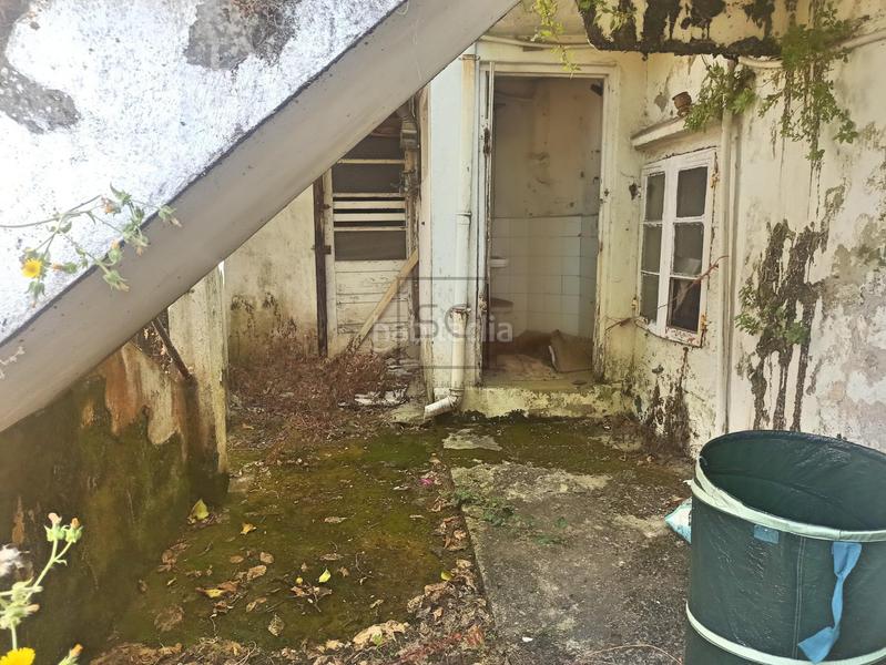Foto b7683783-14d5-4d32-a7f1-96bbdc18694c. Chalet casa con finca en A Malata - Catabois - Ciudad Jardín Ferrol