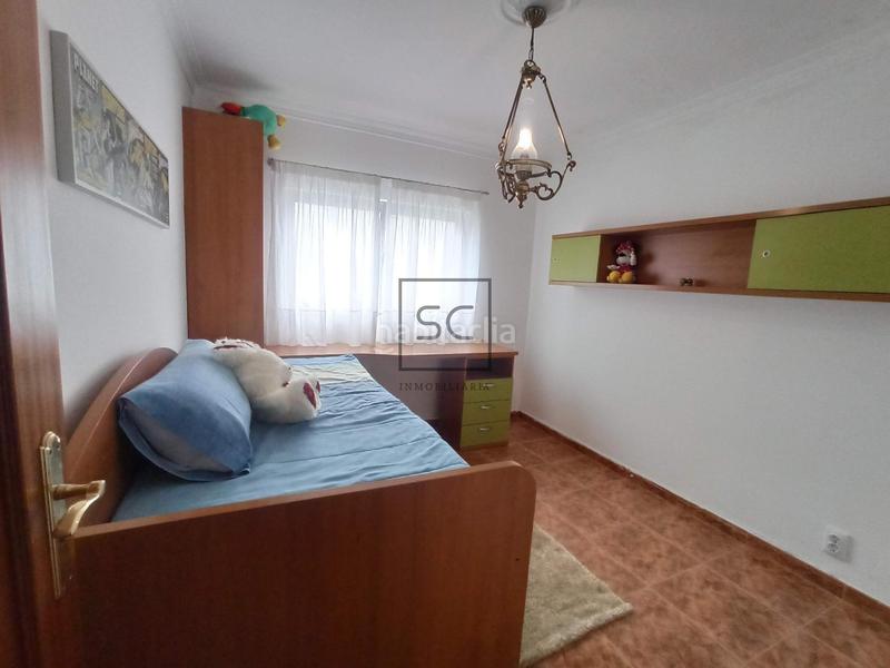 Foto 7d0ccc85-3471-49a1-8b51-9589d43ae0a9. Location duplex avec chauffage dans Caranza Ferrol