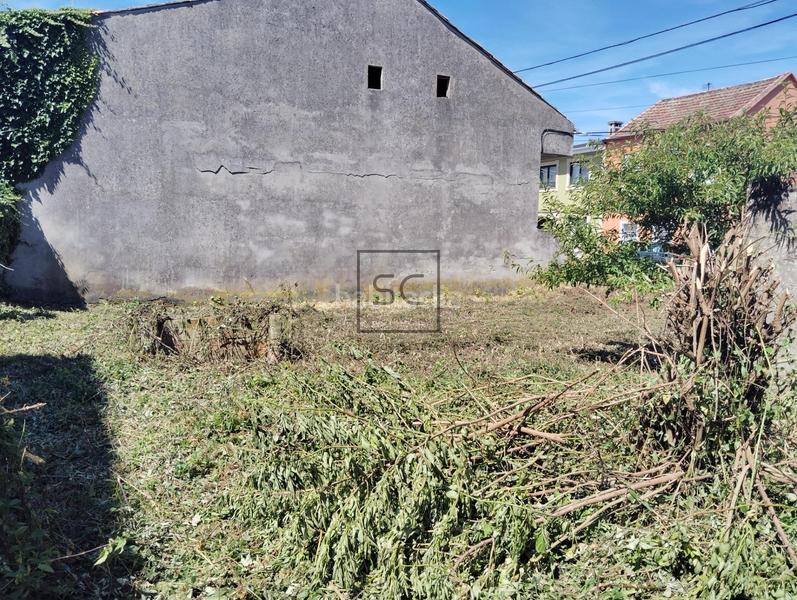 Foto 1981671c-4da1-4dfb-baf0-29cd9d6cdb38. Casa  para rehabilitar en A Malata - Catabois - Ciudad Jardín Ferrol