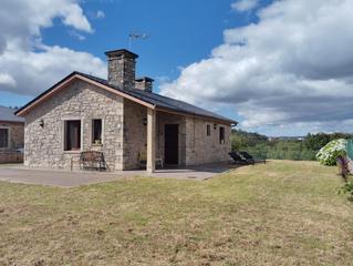 Casa a Capela (A). Casa en el entorno del parque natural de las fragas del eume