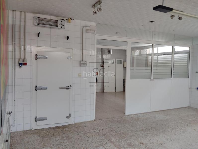 Foto 4b525fc8-11dd-479e-9051-21eee8a84750. Locale commerciale in Piñeiros - Freixeiro Narón