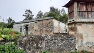 Mas à Área Rural. Casa de piedra para reforma integral con gran finca