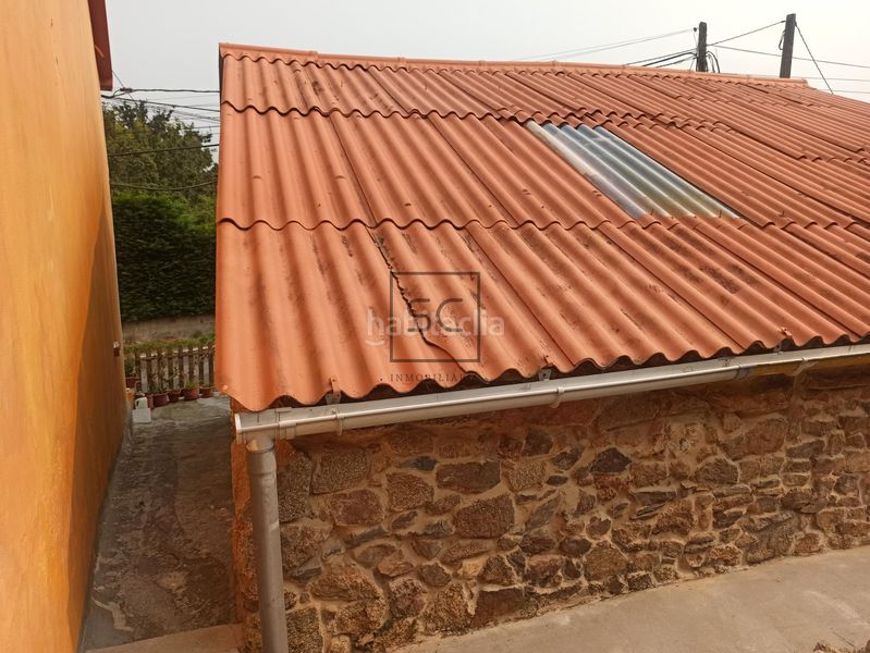 Foto afe84d91-5b79-4741-b1ed-d6cf9ee38041. Casa adossada amb calefacció aparcament a Área Rural Ferrol