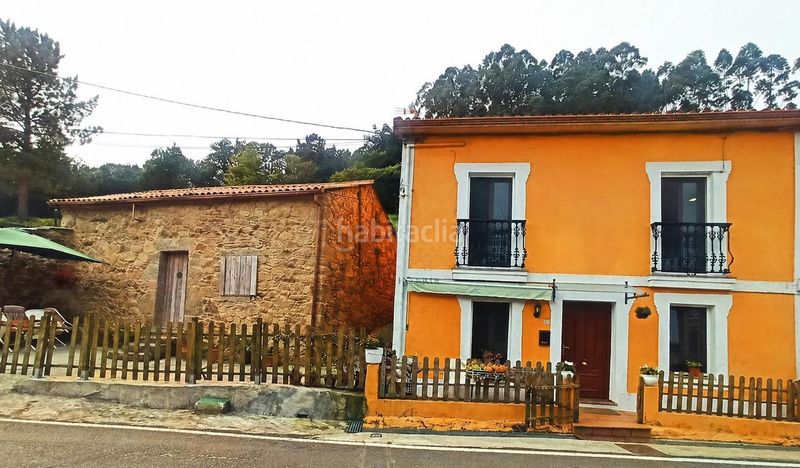 Foto e7ab2874-4ff0-4988-9ee9-7cacfb5b6149. Casa adossada amb calefacció aparcament a Área Rural Ferrol