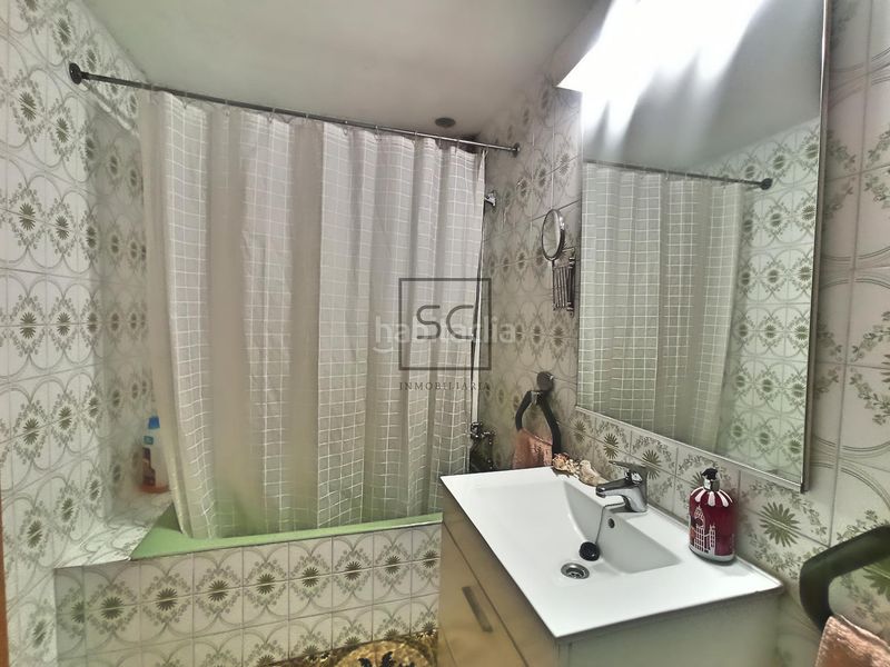 Foto f169ac54-3958-4c91-bd92-2c8c0c76528e. Casa adossada amb calefacció aparcament a Área Rural Ferrol