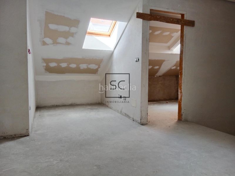 Foto 20c5ea84-7674-4440-bfcb-a7dfa80b573f. Pis a Centro Ferrol