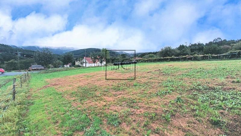 Foto 8fd98d2d-cd51-4310-86f7-9e89d27b564a. Terreno residencial terreno edificable en doso, en Narón